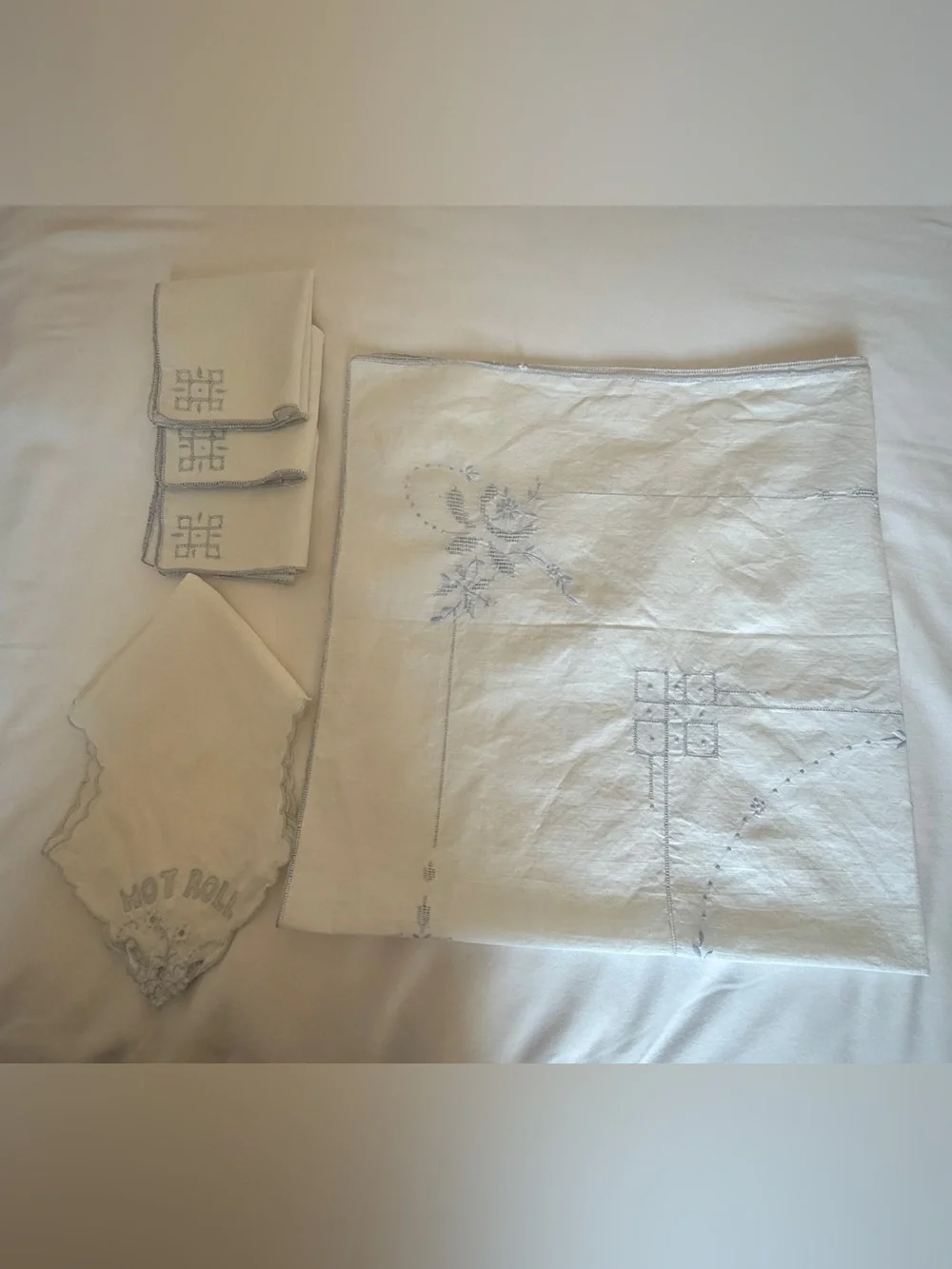 N/A charming vintage